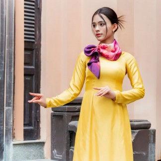 Khăn lụa vuông Ánh dương thạch anh tím